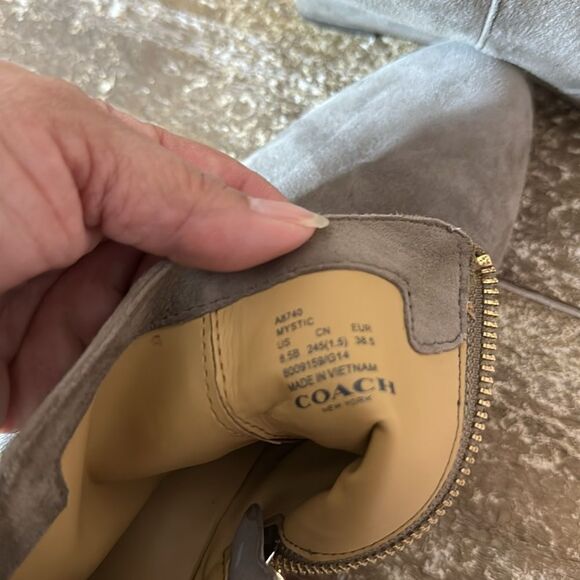 Coach booties, gray color, golden zipper size 8 1/2 - Picture 13 of 13
